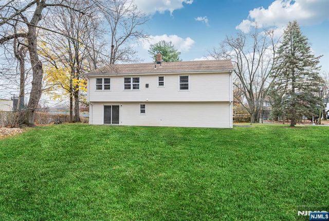 415 Goffle Road, Wyckoff, NJ 07481