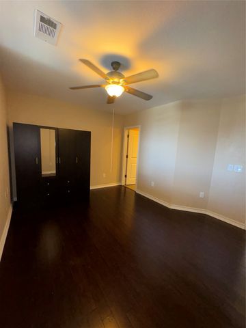 923 College Avenue 205, Fort Worth, TX 76104