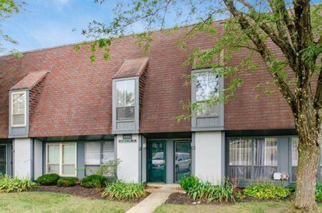 4692 Charecote Lane, E, Columbus, OH 43220