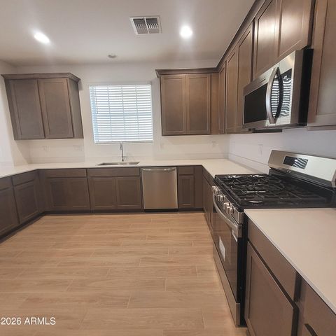 9833 W CATALINA Drive, Phoenix, AZ 85037