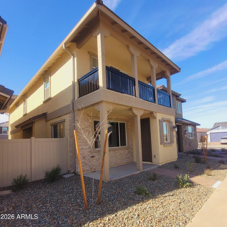 9833 W CATALINA Drive, Phoenix, AZ 85037