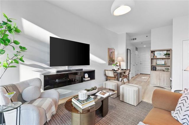 1080 Peachtree Street 807, Atlanta, GA 30309