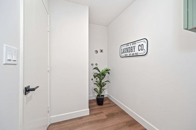 5716 Lonsdale Dr, Sacramento, CA 95822