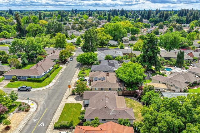 5716 Lonsdale Dr, Sacramento, CA 95822