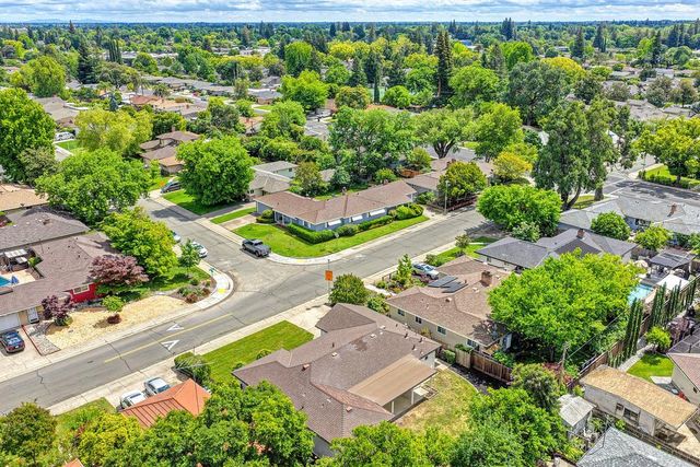 5716 Lonsdale Dr, Sacramento, CA 95822