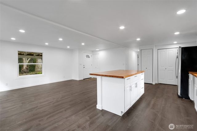 60 E Balbriggan Road, Shelton, WA 98584