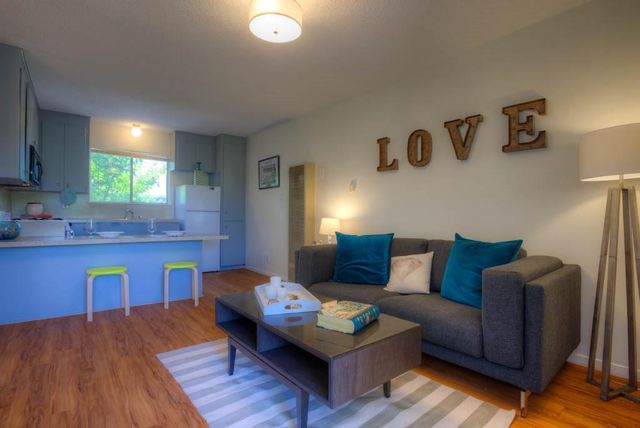 302 E 34th ST 106, Austin, TX 78705
