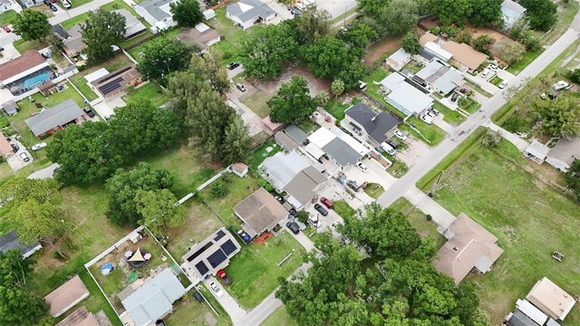 8819 W BROAD STREET, Tampa, FL 33615