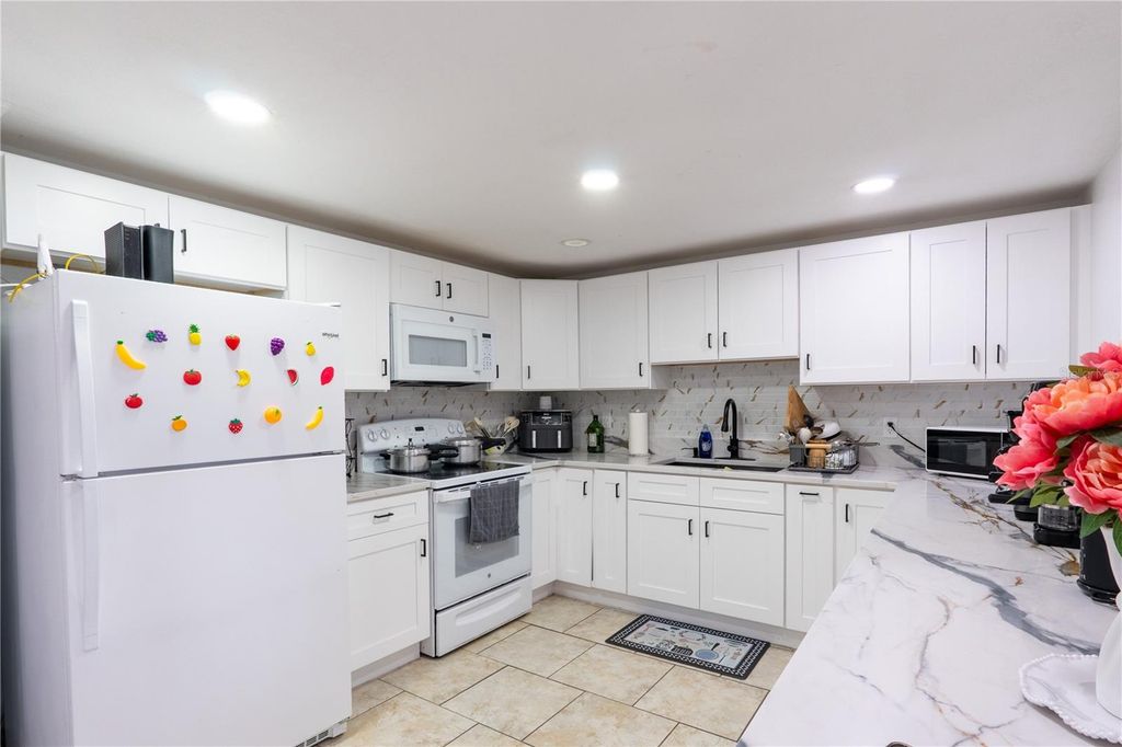 Image 4 of property listing at 8819 W BROAD STREET, Tampa, FL 33615