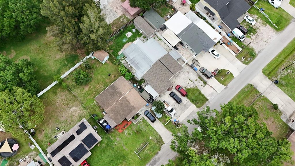 Image 31 of property listing at 8819 W BROAD STREET, Tampa, FL 33615