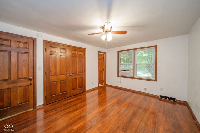 1411 Whisperwood Way, Anderson, IN 46012