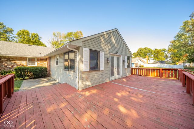 1411 Whisperwood Way, Anderson, IN 46012