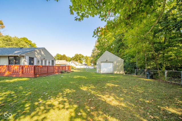 1411 Whisperwood Way, Anderson, IN 46012