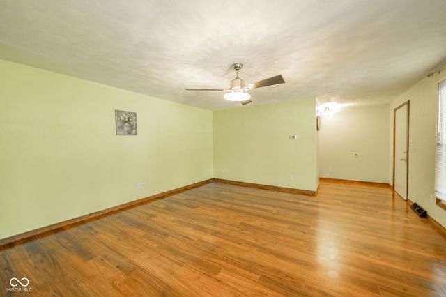 1411 Whisperwood Way, Anderson, IN 46012