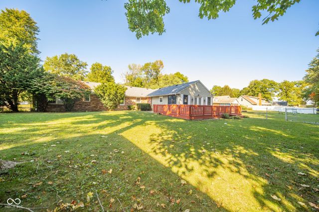 1411 Whisperwood Way, Anderson, IN 46012