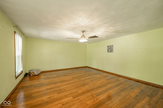 1411 Whisperwood Way, Anderson, IN 46012