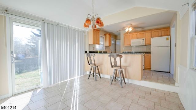 1062 Rt523, Readington Twp., NJ 08822