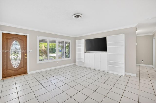 1640 NE 60th St, Fort Lauderdale, FL 33334