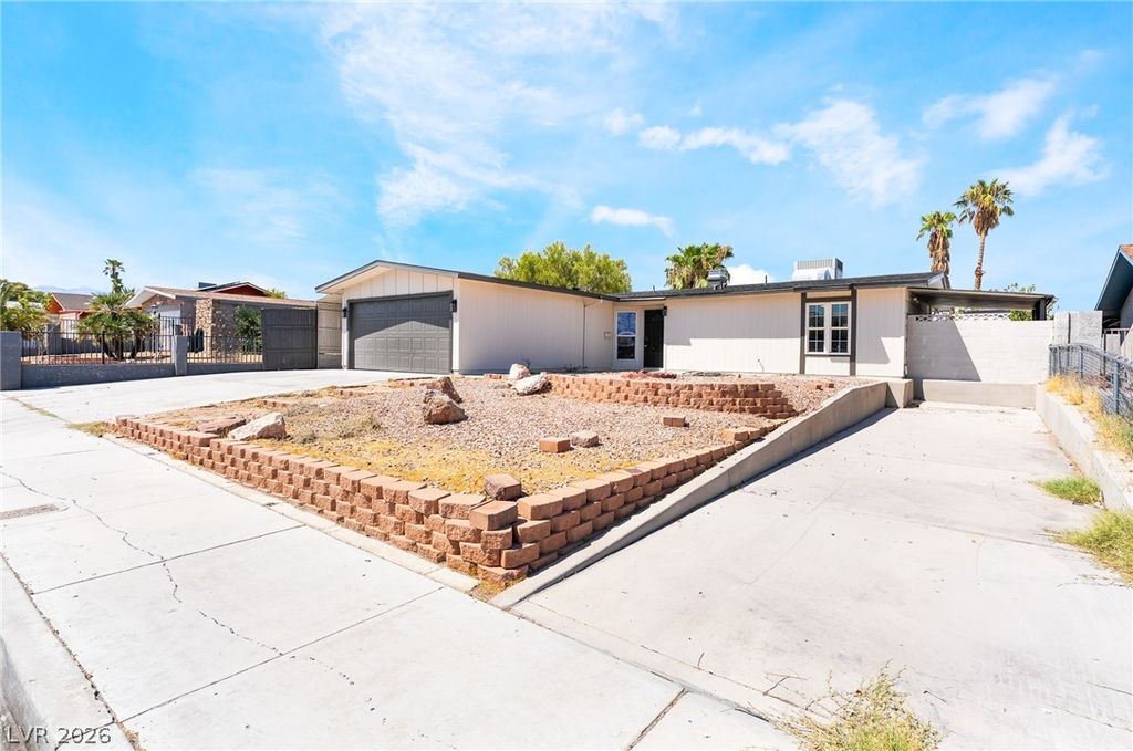 6504 Dinning Avenue, Las Vegas, NV 89107 — photo 2