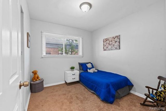 30030 Glenwood Street, Inkster, MI 48141