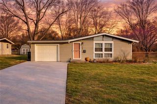 5819 N Euclid Avenue, Kansas City, MO 64118