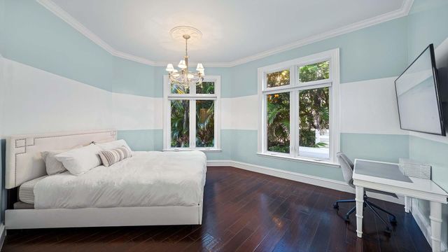 733 N Ocean Boulevard, Delray Beach, FL 33483