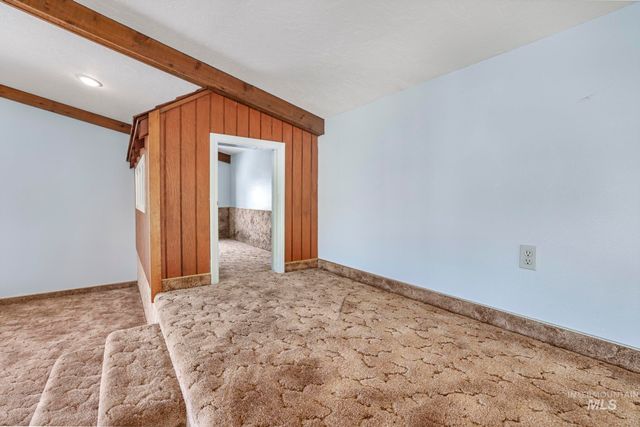 569 Spring Creek Rd, Burley, ID 83318