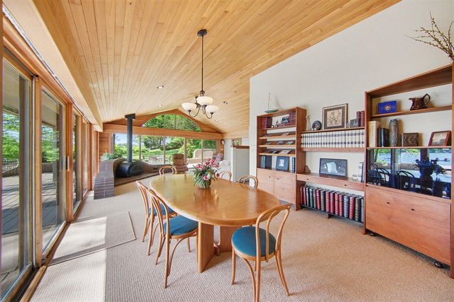 7816 Stonehedge Valley Drive, Gregory, MI 48137