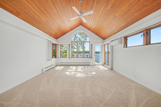 7816 Stonehedge Valley Drive, Gregory, MI 48137
