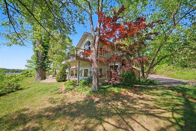 7816 Stonehedge Valley Drive, Gregory, MI 48137