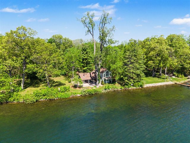 7816 Stonehedge Valley Drive, Gregory, MI 48137