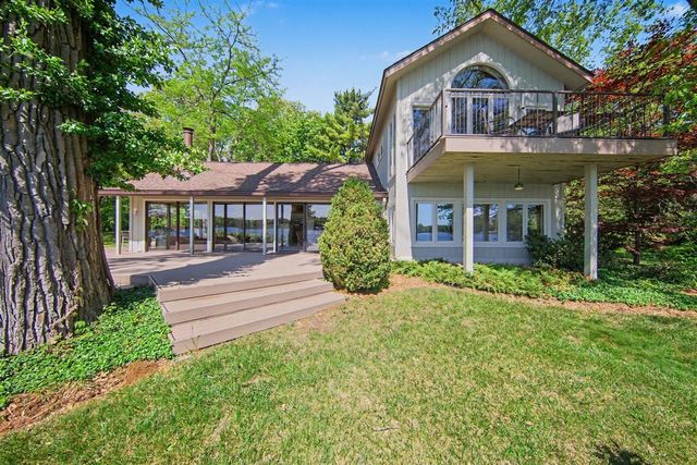 7816 Stonehedge Valley Drive, Gregory, MI 48137