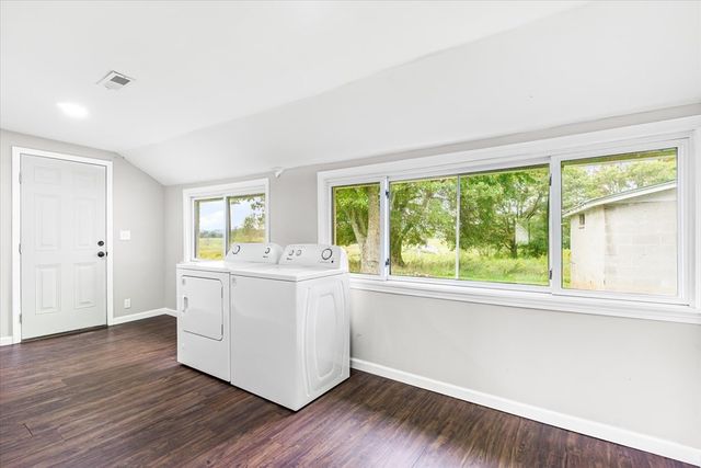 1062 Pleasant Hill Rd, Sparta, TN 38583