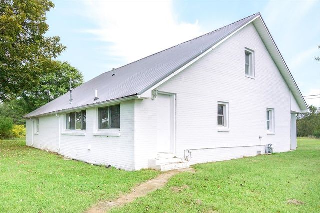 1062 Pleasant Hill Rd, Sparta, TN 38583