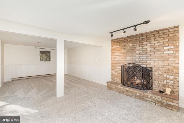 1269 ROUSH RD, Hummelstown, PA 17036