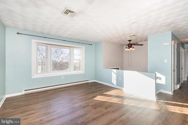 1269 ROUSH RD, Hummelstown, PA 17036