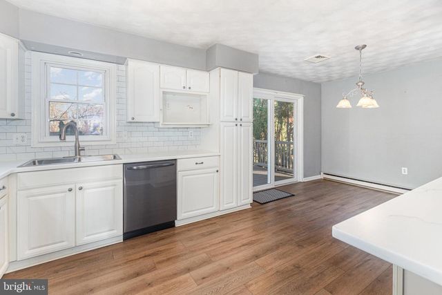 1269 ROUSH RD, Hummelstown, PA 17036