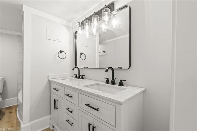 511 N Dunleith Avenue, Winston-salem, NC 27101