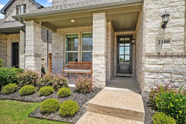 2100 Jade Forest Lane, Mesquite, TX 75181
