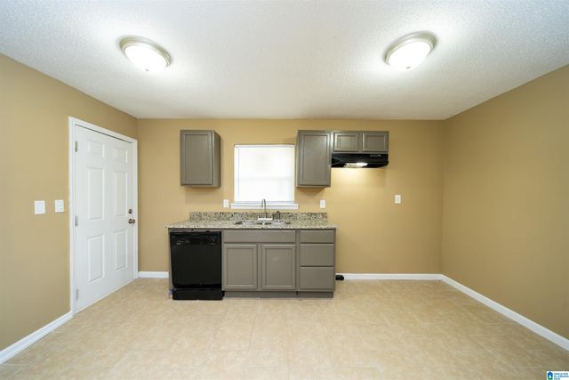 8824 GLASS DRIVE, Morris, AL 35116