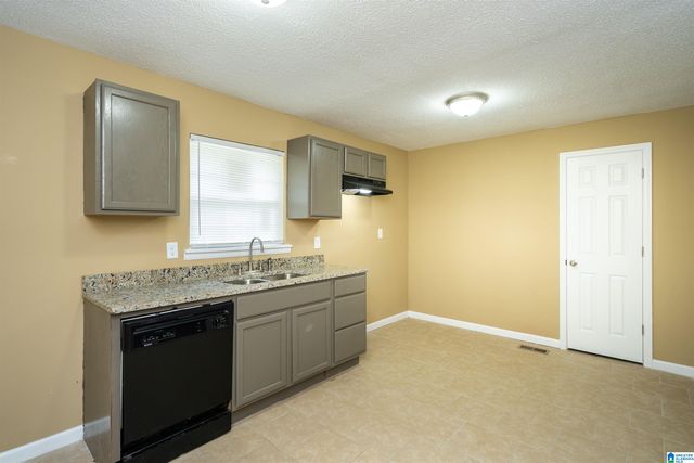 8824 GLASS DRIVE, Morris, AL 35116