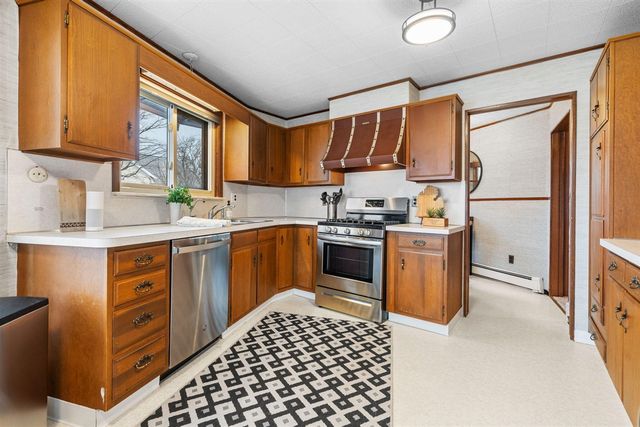 11247 Colony, Pinckney, MI 48169