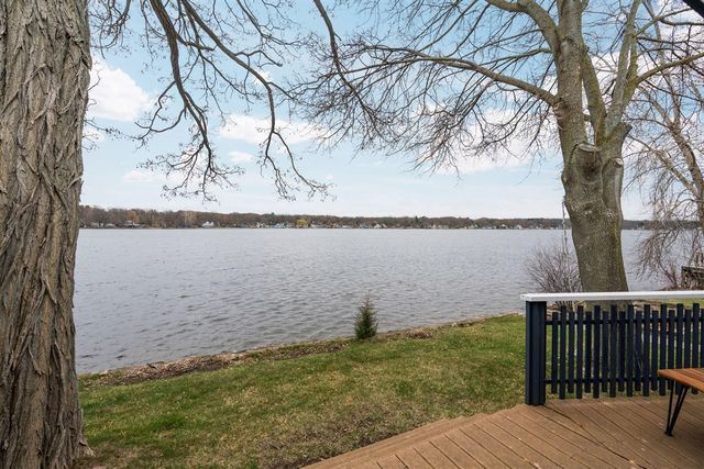 11247 Colony, Pinckney, MI 48169