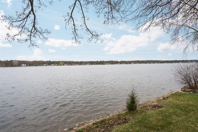11247 Colony, Pinckney, MI 48169