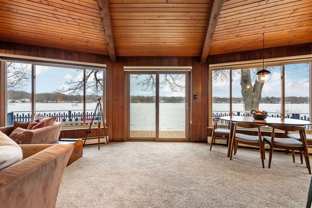 11247 Colony, Pinckney, MI 48169