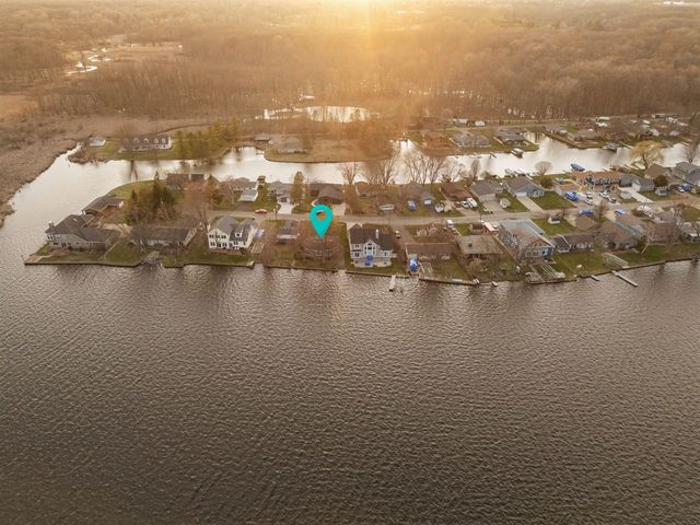 11247 Colony, Pinckney, MI 48169