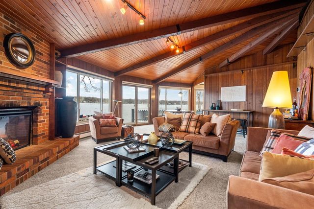 11247 Colony, Pinckney, MI 48169