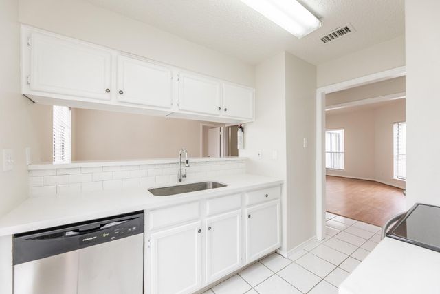 3742 Thistlemont Drive, Houston, TX 77042