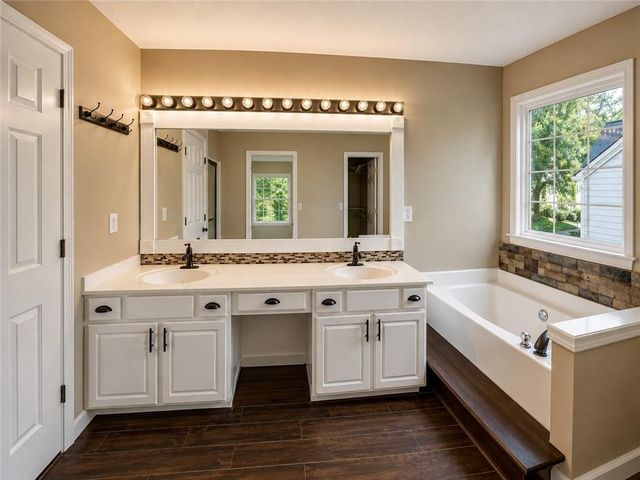535 Arncliffe Court, Johns Creek, GA 30005