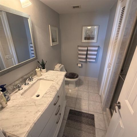 3031 N Ocean Boulevard 807, Fort Lauderdale, FL 33308